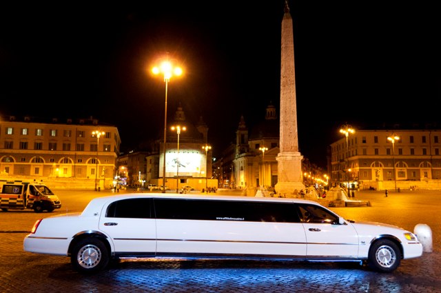 Noleggio Lincoln Limousine a Belluno